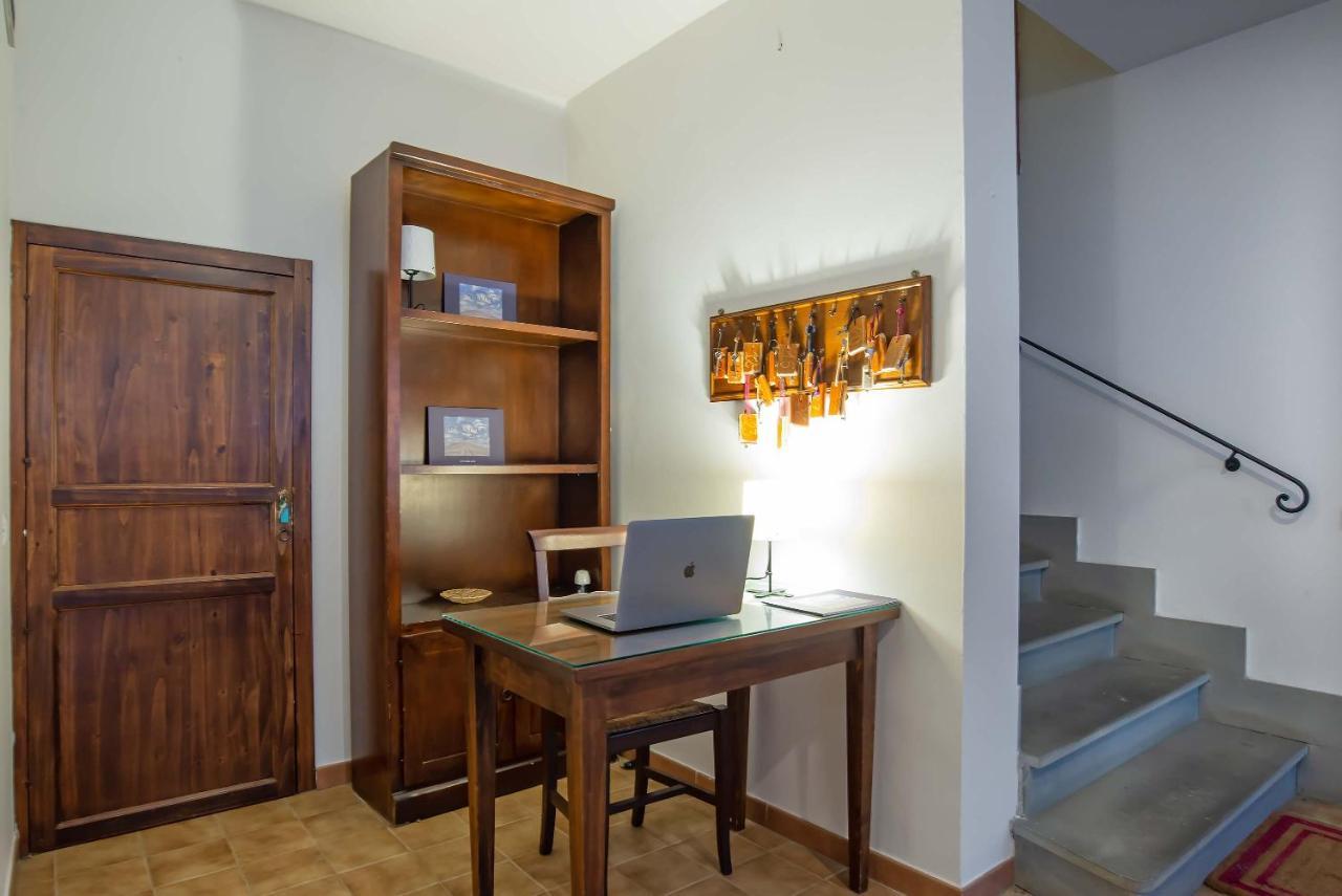 Residenza Di Campagna Montelleri Hotel Vicchio Bagian luar foto